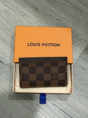 Louis Vuitton cardholder